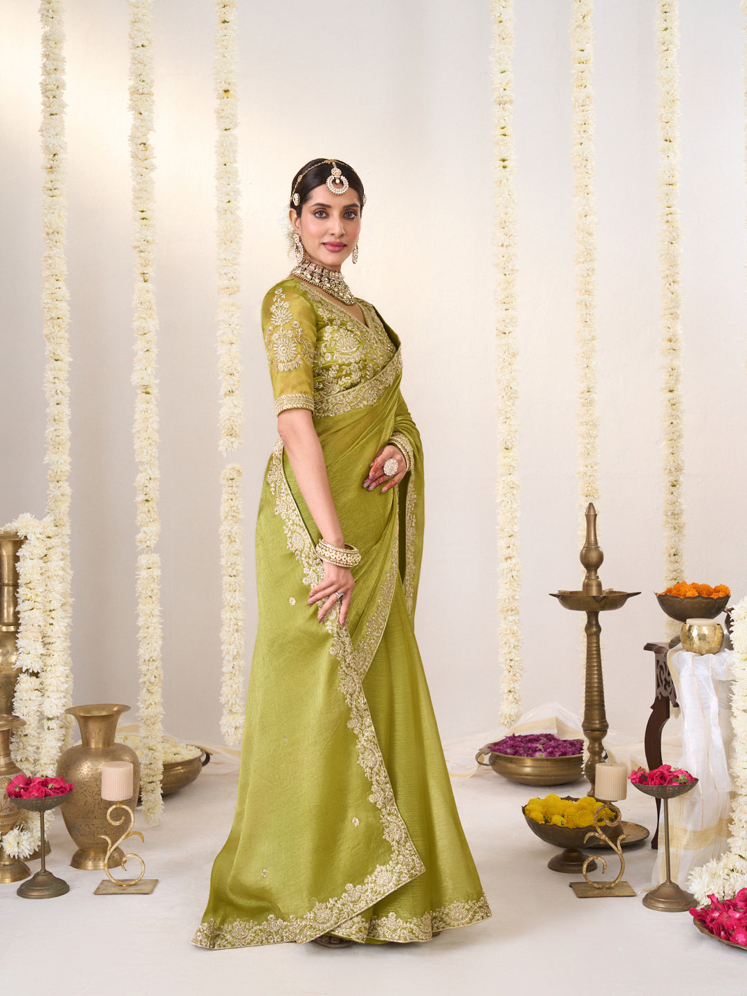 Laxmipati Shatranj Green Chiffon Floral Embroidered Saree