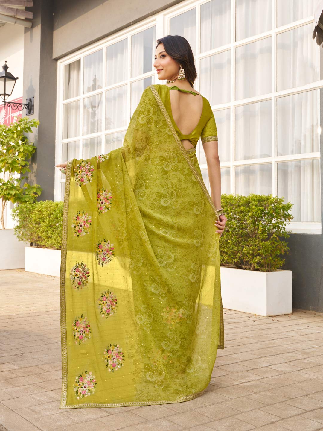 Laxmipati Mirinda Green Chiffon Floral Embroidered Saree