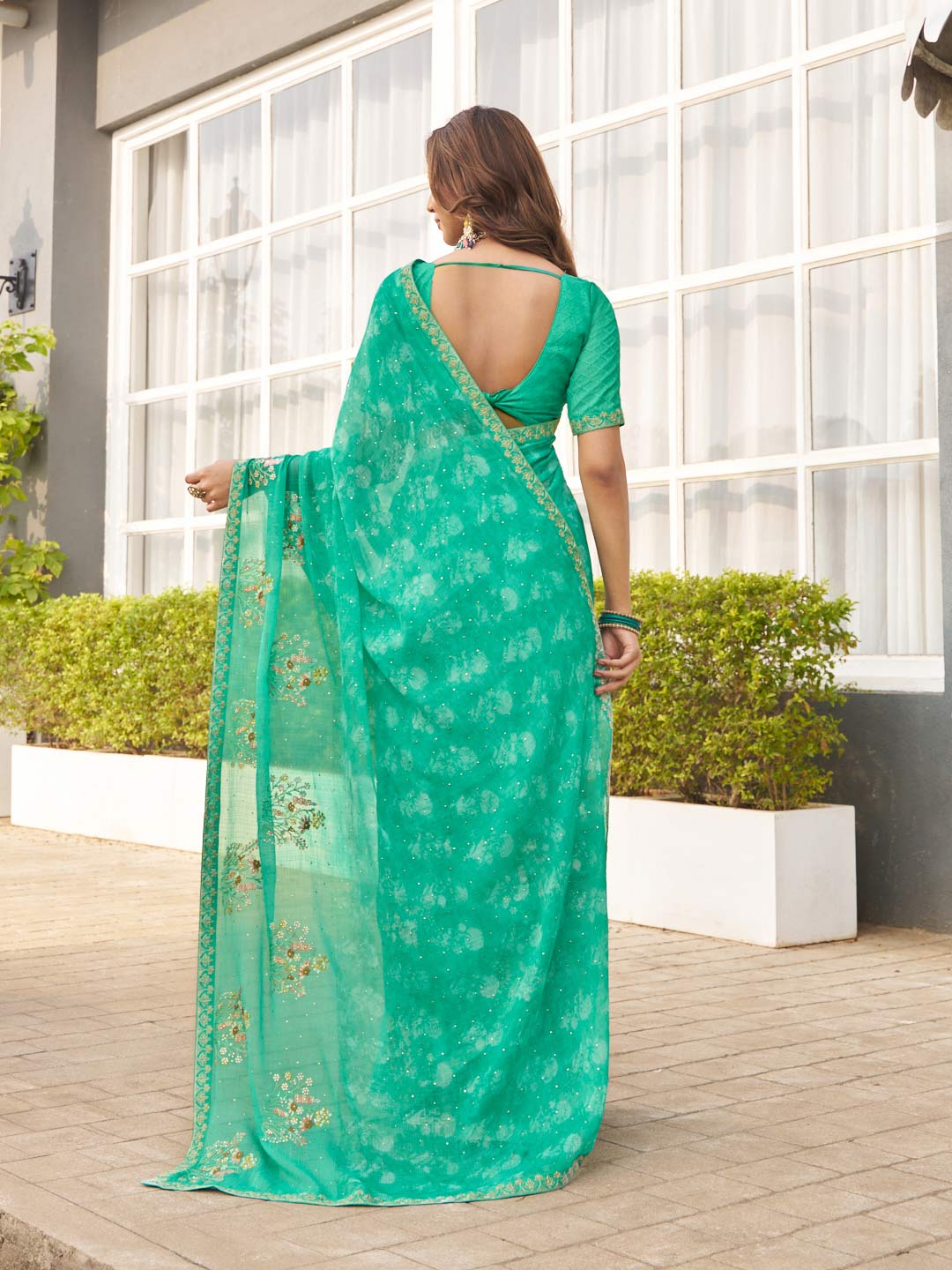 Laxmipati Mirinda Green Chiffon Floral Embroidered Saree