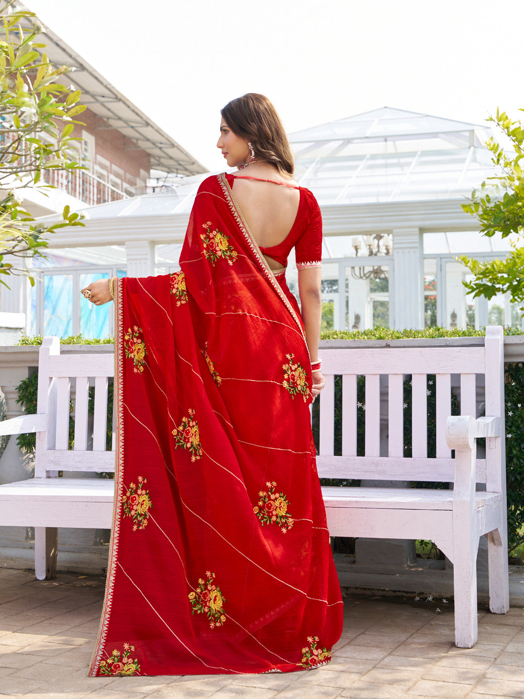 Laxmipati Makhan Malai Red Chiffon Floral Embroidered Saree