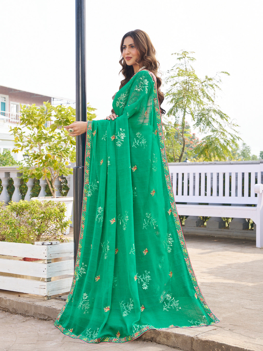 Laxmipati Makhan Malai Teal Green Chiffon Floral Embroidered Saree